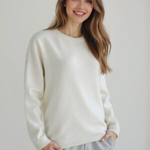 Seamless Knit Wool Pullover Sweater